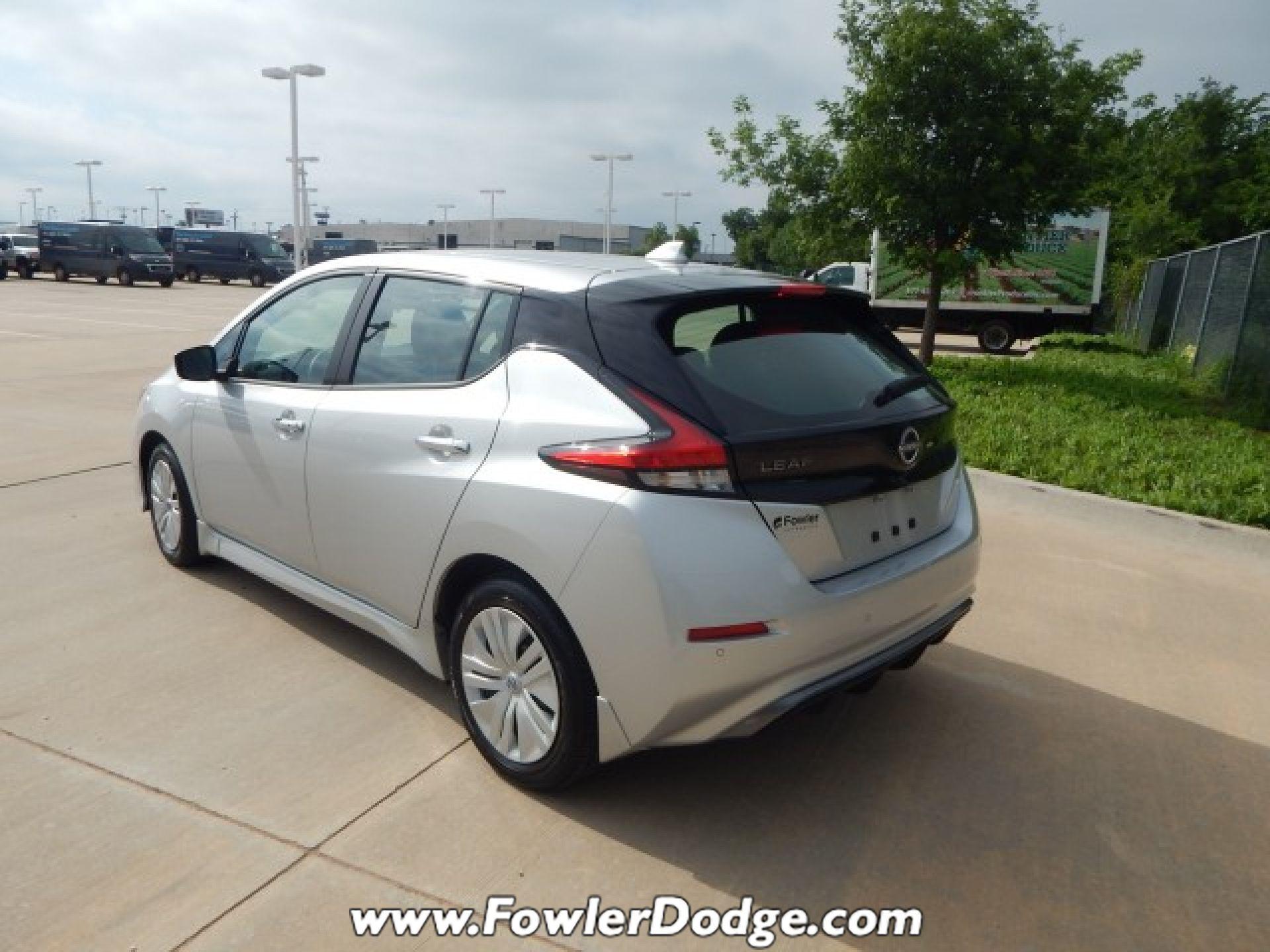 Thumbnail image of 2023 Nissan LEAF at Fowler Chrysler Jeep Dodge