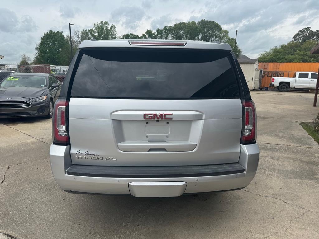 Thumbnail image of 2018 GMC Yukon XL at AUTO TRENDS LLC