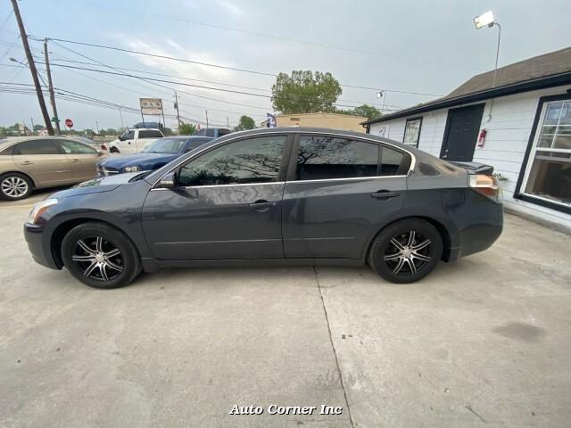 Thumbnail image of 2011 Nissan Altima at AUTO CORNER INC