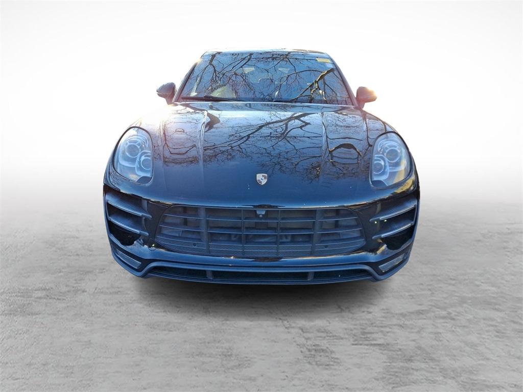 Thumbnail image of 2016 Porsche Macan at Lynnes Nissan City Inc
