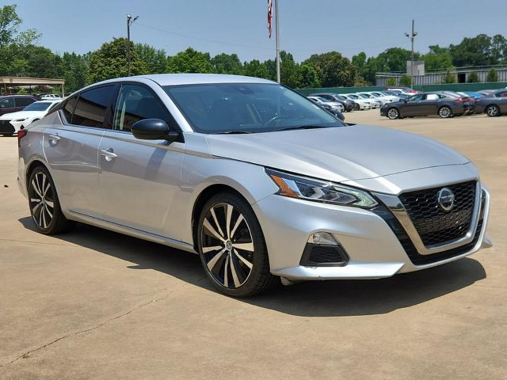 Thumbnail image of 2020 Nissan Altima at Best Auto Sales, LLC