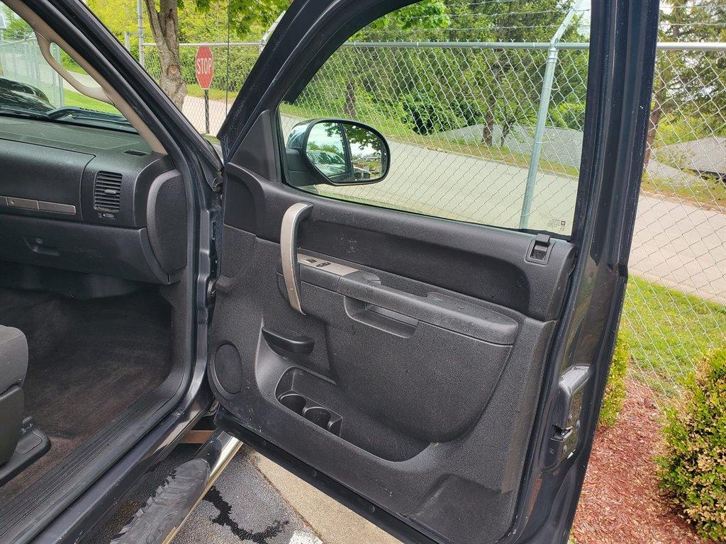 Thumbnail image of 2011 GMC Sierra 1500 at Collins Auto Sales LLC