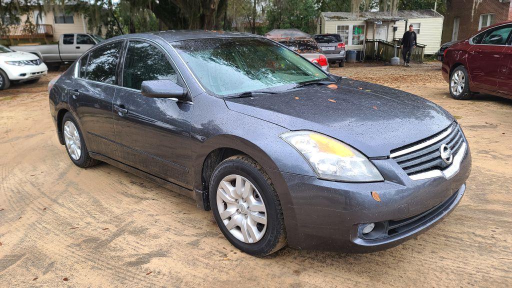 Thumbnail image of 2009 Nissan Altima at FAIRTRADE I CO