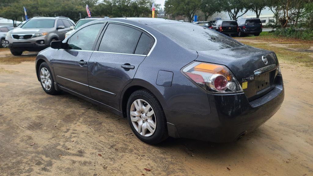 Thumbnail image of 2009 Nissan Altima at FAIRTRADE I CO