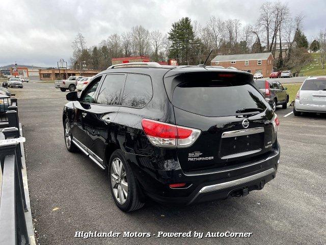 Thumbnail image of 2013 Nissan Pathfinder at Highlander Motors