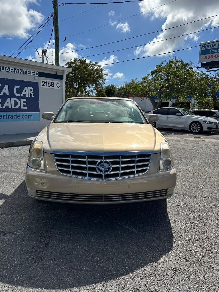 Thumbnail image of 2008 Cadillac DTS at Delta Car Trade Inc
