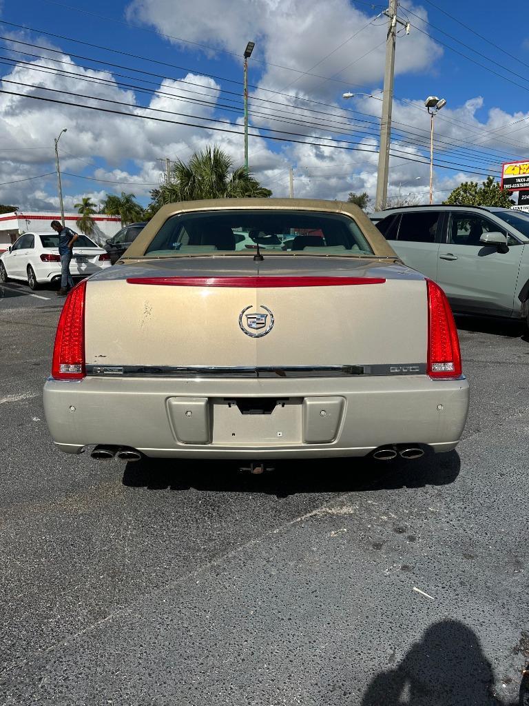 Thumbnail image of 2008 Cadillac DTS at Delta Car Trade Inc
