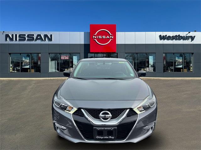 Thumbnail image of 2017 Nissan Maxima at Nissan of Westbury