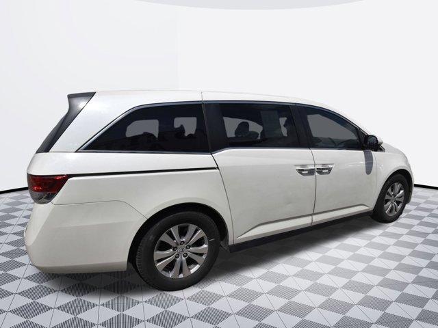 Thumbnail image of 2016 Honda Odyssey at Deluxe Auto Dealer - Used