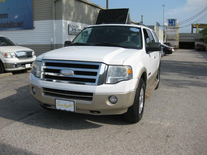 Thumbnail image of 2007 Ford Expedition at SUNLIGHT AUTO LLC