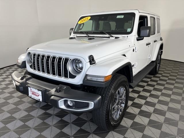 Thumbnail image of 2025 Jeep Wrangler at Browns Fiat Alfa Romeo