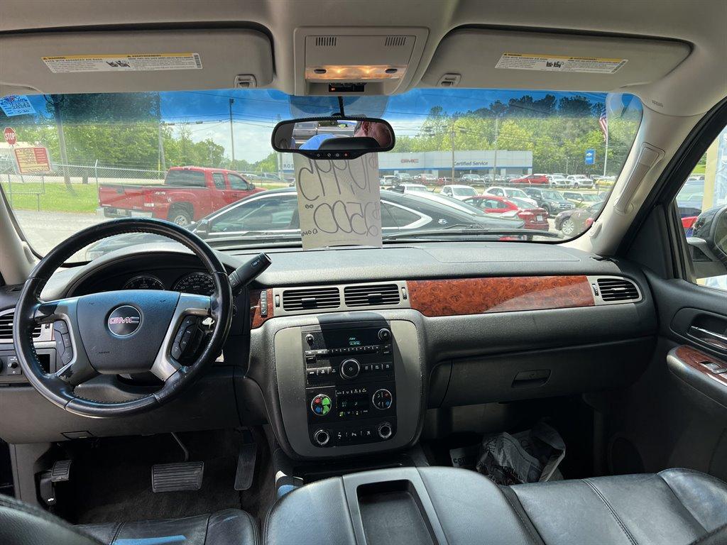 Thumbnail image of 2009 GMC Yukon at RIDES TO GO, INC