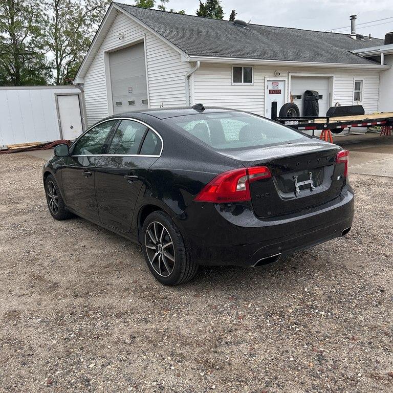 Thumbnail image of 2015 Volvo S60 at CAR COMMANDER VIRGINIA INC