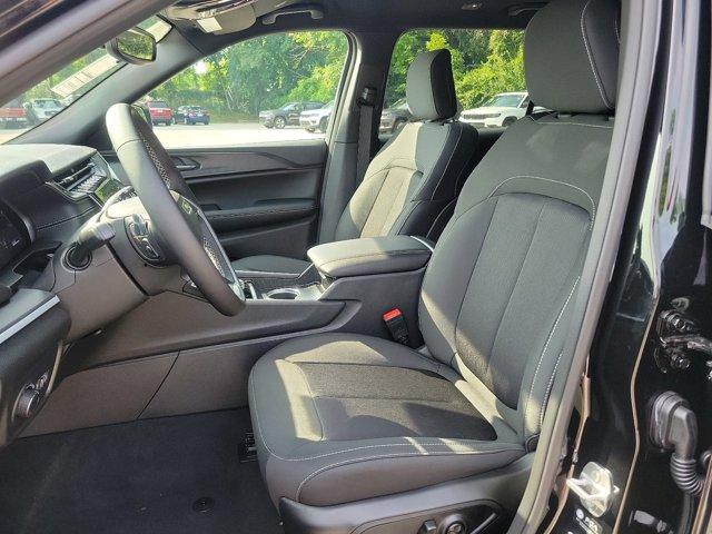 Thumbnail image of 2024 Jeep Grand Cherokee L at CDJR Norristown - Used