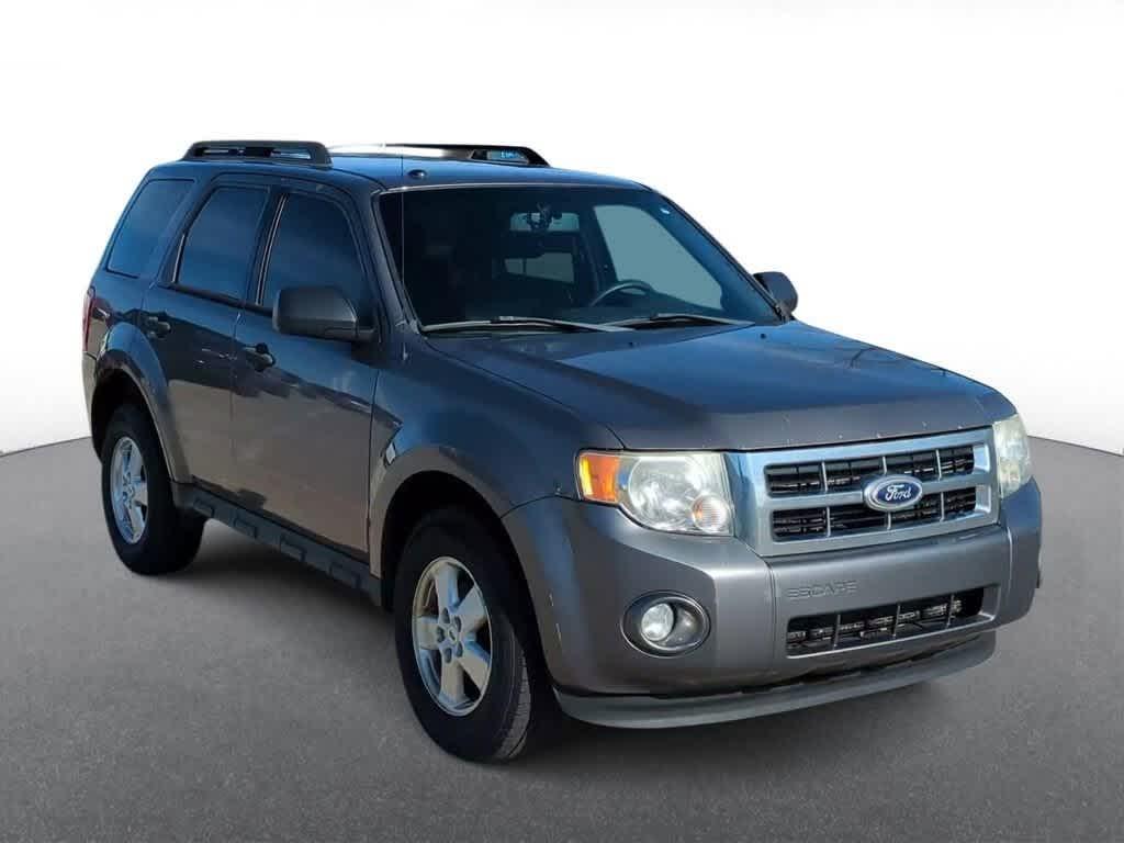 Thumbnail image of 2010 Ford Escape at Suburban Chrysler Dodge Jeep Ram of Troy