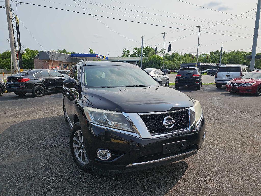 Thumbnail image of 2013 Nissan Pathfinder at ROYAL FIVE AUTO SALE