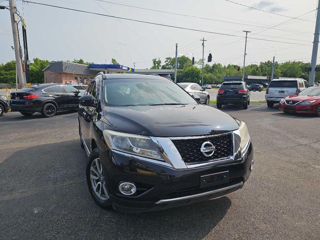 Thumbnail image of 2013 Nissan Pathfinder at ROYAL FIVE AUTO SALE