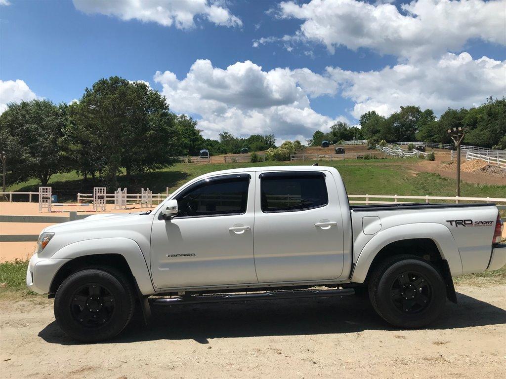 Thumbnail image of 2015 Toyota Tacoma at Carfinder by LexTechs of Atlanta | Toyota & Lexus for Sale