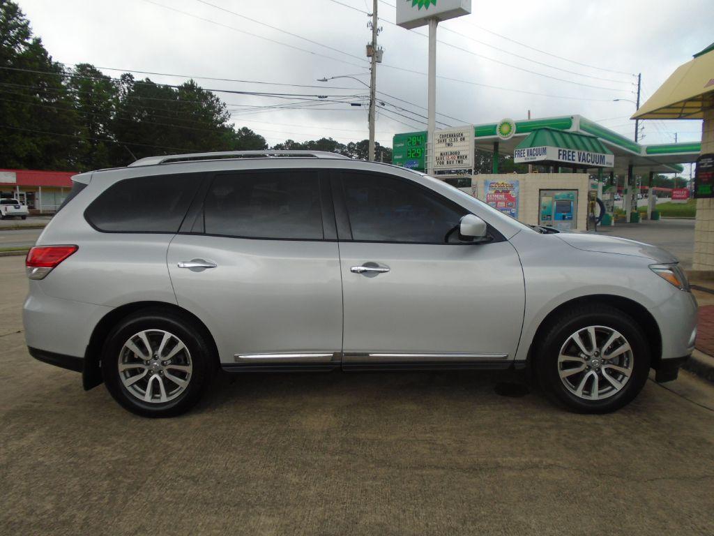 Thumbnail image of 2015 Nissan Pathfinder at LAKE CARROLL AUTO SALES