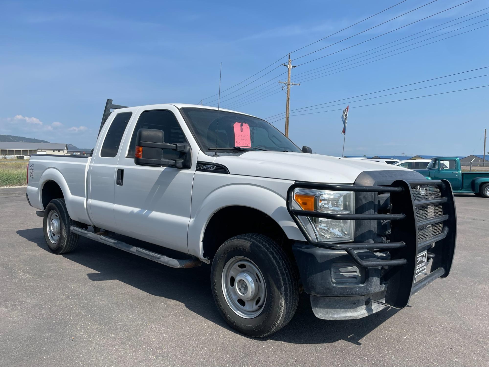 Thumbnail image of 2016 Ford F-250 Super Duty at Executive Auto Sales Inc