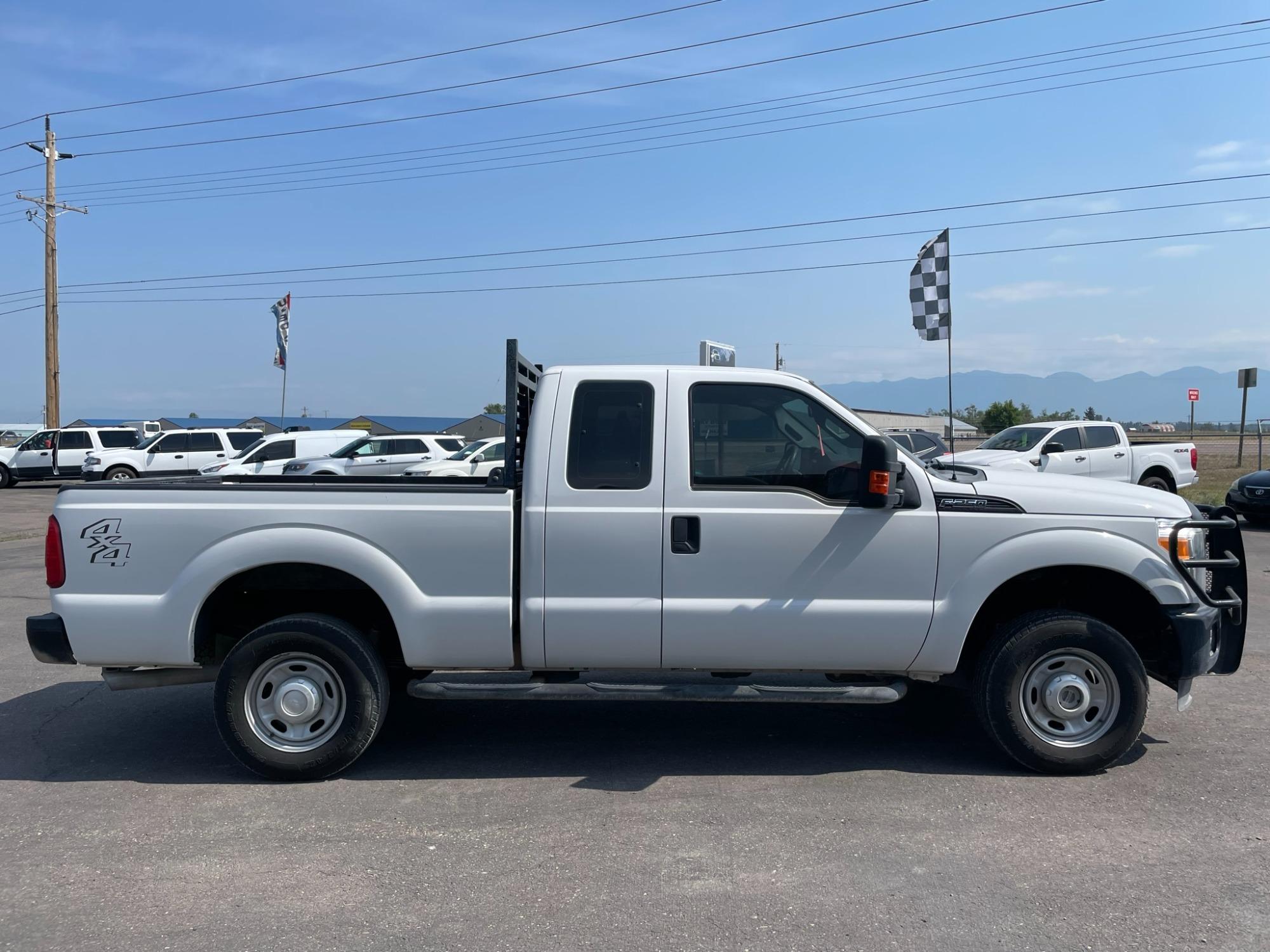 Thumbnail image of 2016 Ford F-250 Super Duty at Executive Auto Sales Inc