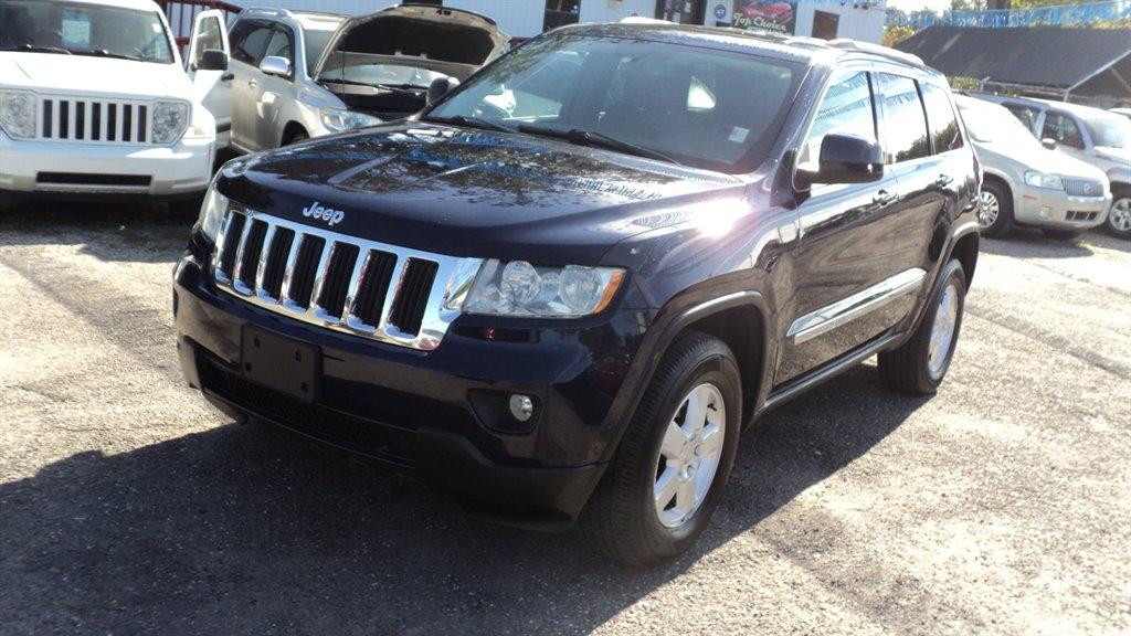 Thumbnail image of 2012 Jeep Grand Cherokee at Top Choice Automobile Sales Inc.