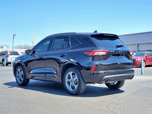 Thumbnail image of 2023 Ford Escape at Avis Ford