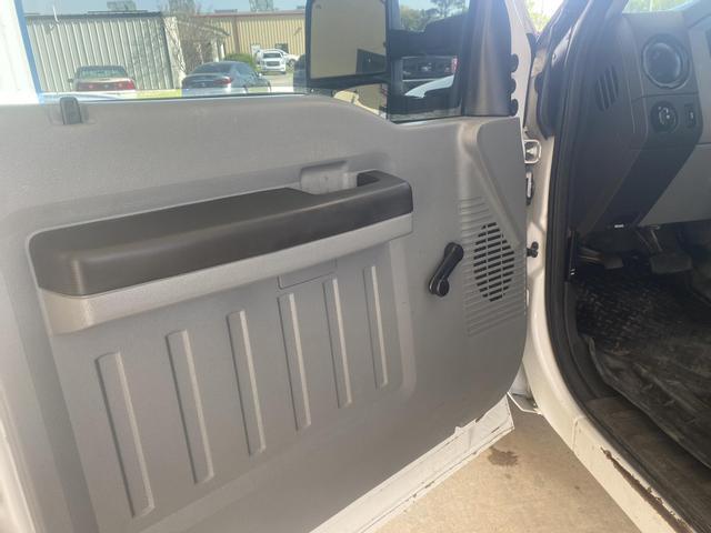 Thumbnail image of 2012 Ford F-250 Super Duty at Dickerson Auto Sales