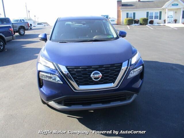 Thumbnail image of 2021 Nissan Rogue at Heffle Motor Company