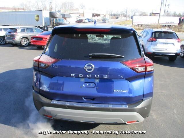 Thumbnail image of 2021 Nissan Rogue at Heffle Motor Company