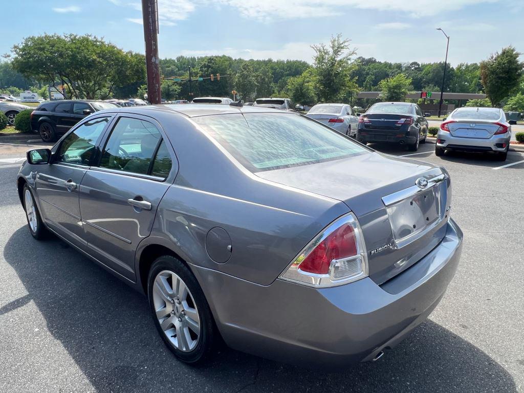 Thumbnail image of 2007 Ford Fusion at GALAXY AUTO SALES LLC.