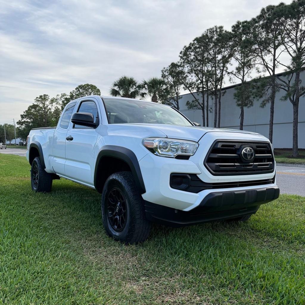 Thumbnail image of 2019 Toyota Tacoma at AUTORITY GROUP LLC