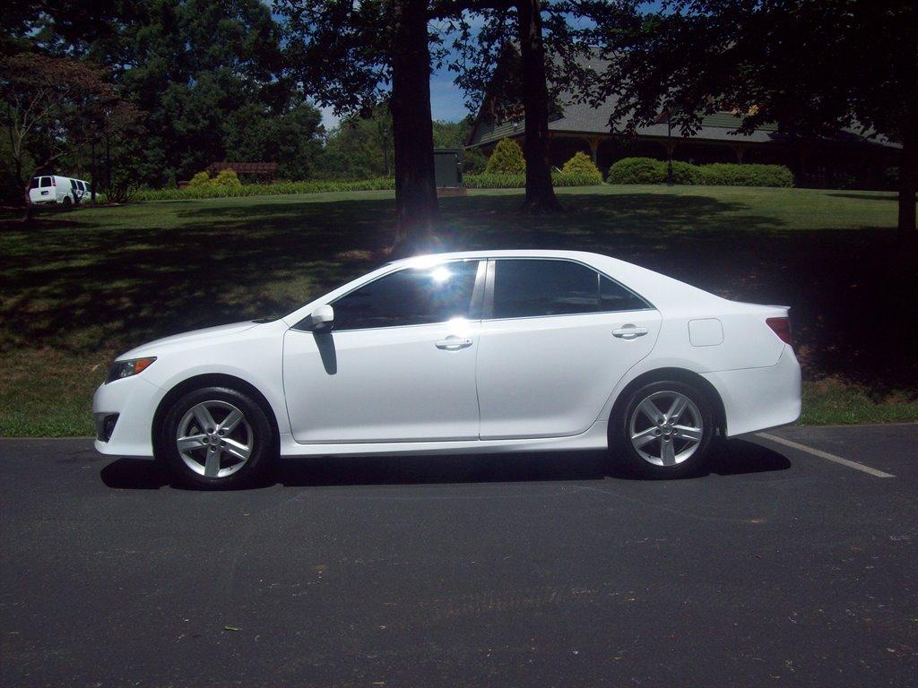 Thumbnail image of 2014 Toyota Camry at Auto Fleet