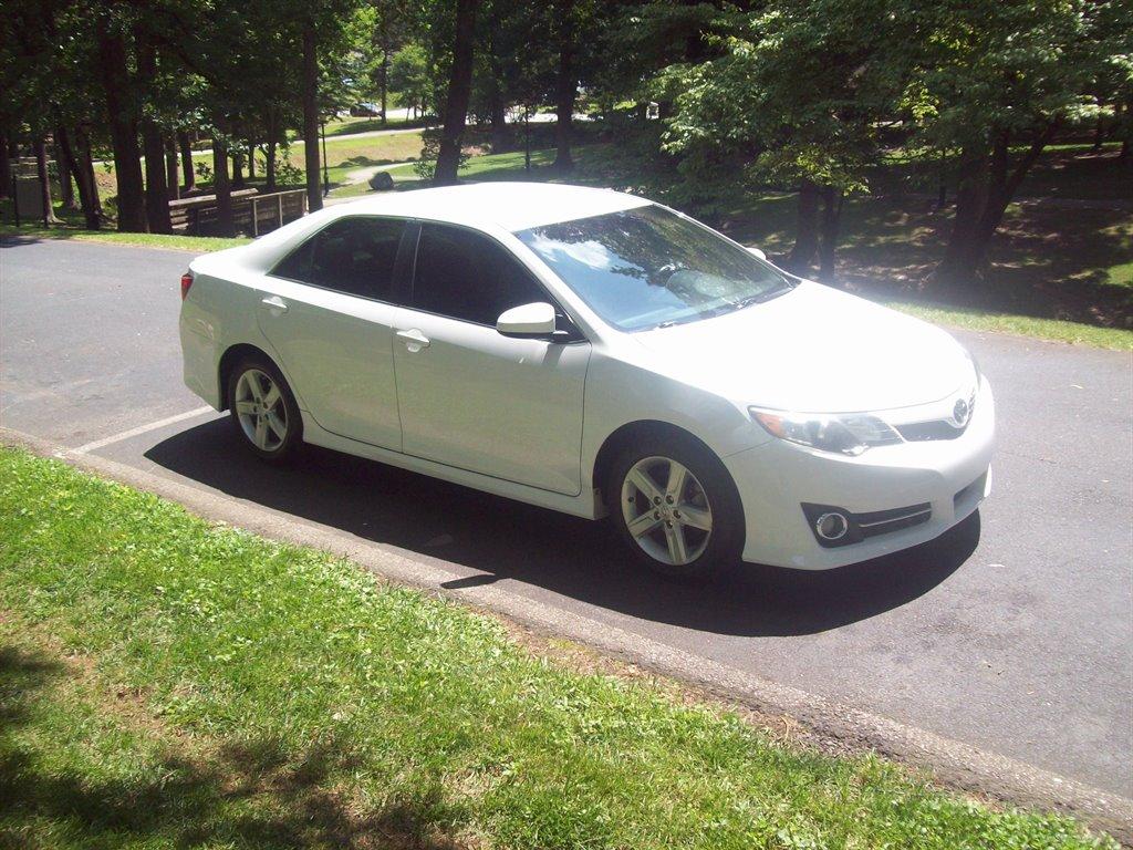 Thumbnail image of 2014 Toyota Camry at Auto Fleet