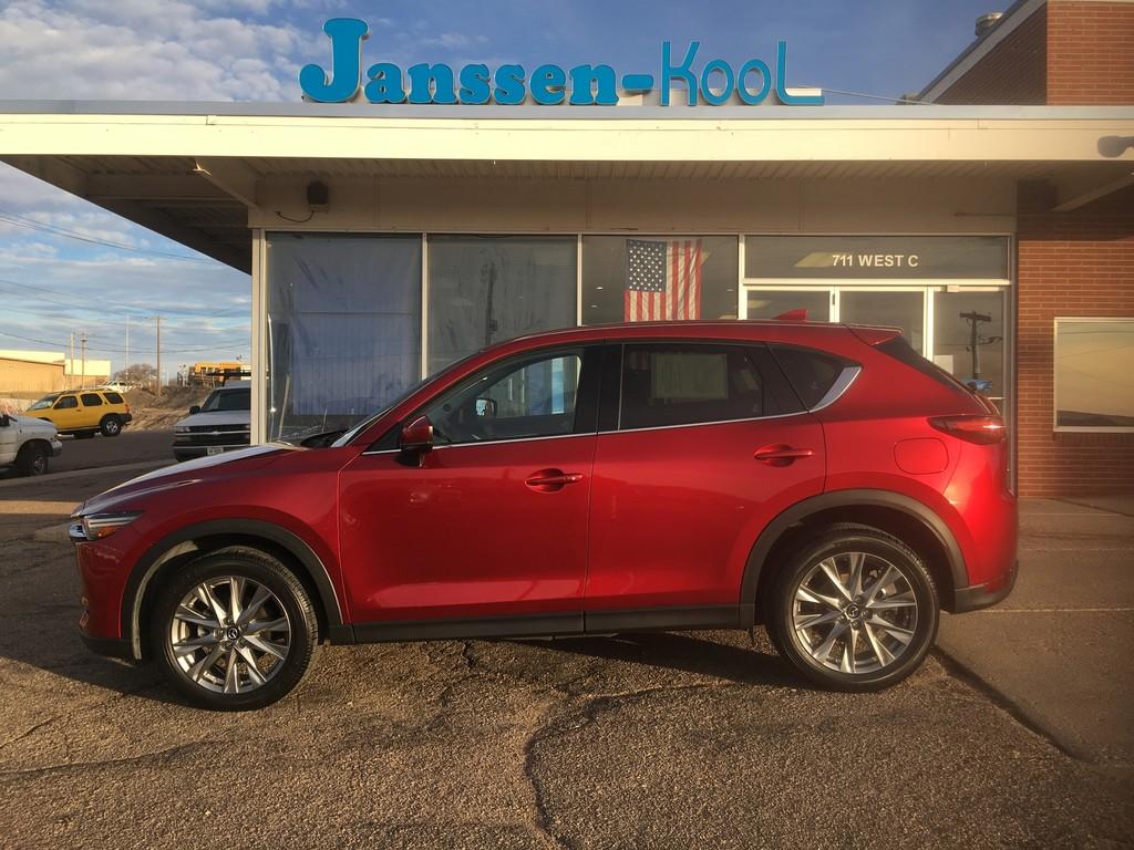 Thumbnail image of 2020 Mazda CX-5 at Janssen Kool Honda