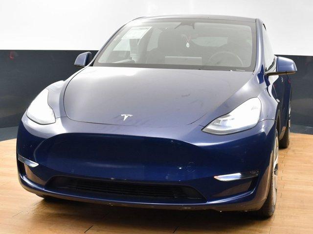 Thumbnail image of 2022 Tesla Model Y at Car Vision Inc.