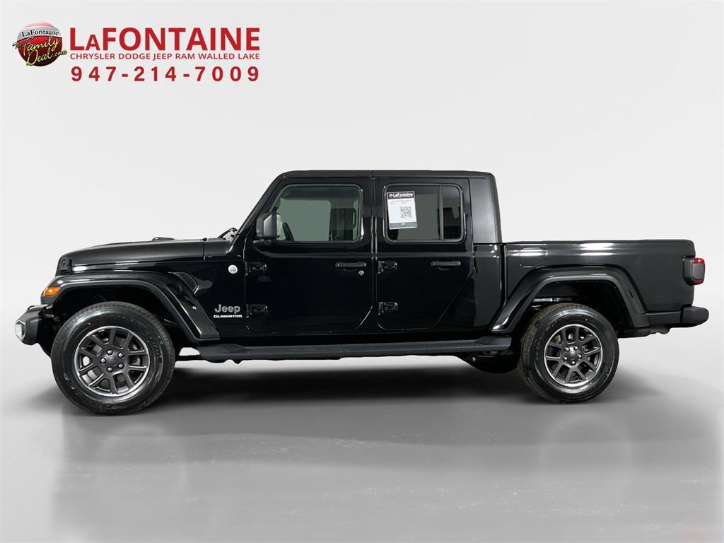 Thumbnail image of 2021 Jeep Gladiator at LaFontaine Chrysler Dodge Jeep Ram of Walled Lake