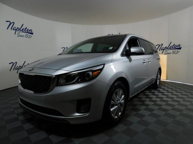 Thumbnail image of 2016 Kia Sedona at Napleton Northlake Kia