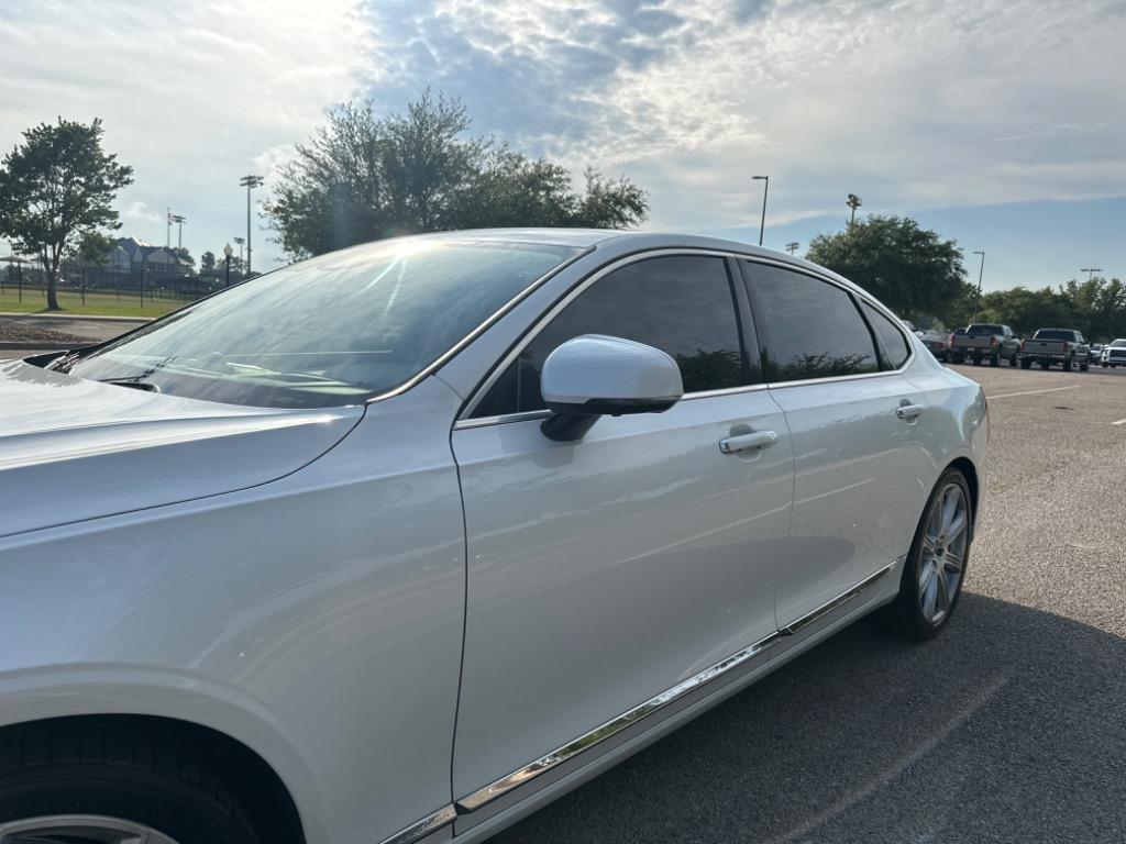 Thumbnail image of 2018 Volvo S90 at Crescent Automotive Corp INC