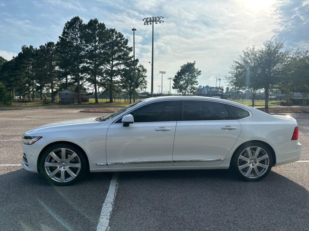 Thumbnail image of 2018 Volvo S90 at Crescent Automotive Corp INC