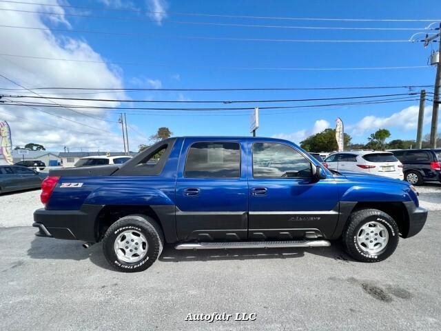 Thumbnail image of 2003 Chevrolet Avalanche at AUTOFAIR LLC