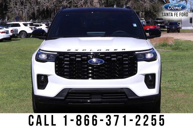 Thumbnail image of 2025 Ford Explorer at Santa Fe Ford 1