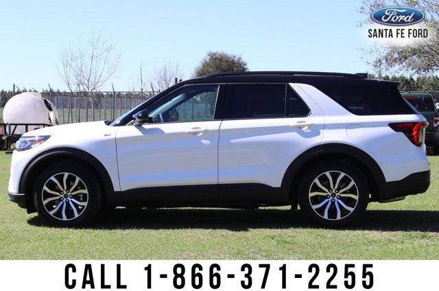 Thumbnail image of 2025 Ford Explorer at Santa Fe Ford 1