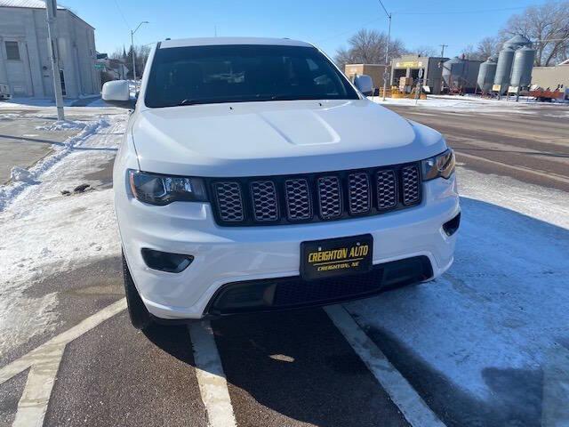 Thumbnail image of 2019 Jeep Grand Cherokee at Creighton Auto & Body Shop