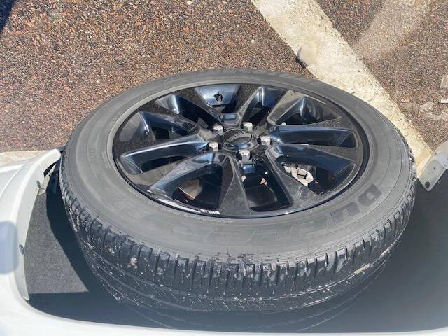 Thumbnail image of 2019 Jeep Grand Cherokee at Creighton Auto & Body Shop