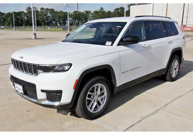 Thumbnail image of 2023 Jeep Grand Cherokee L at RobbinsChevroletUsed of Humble, TX