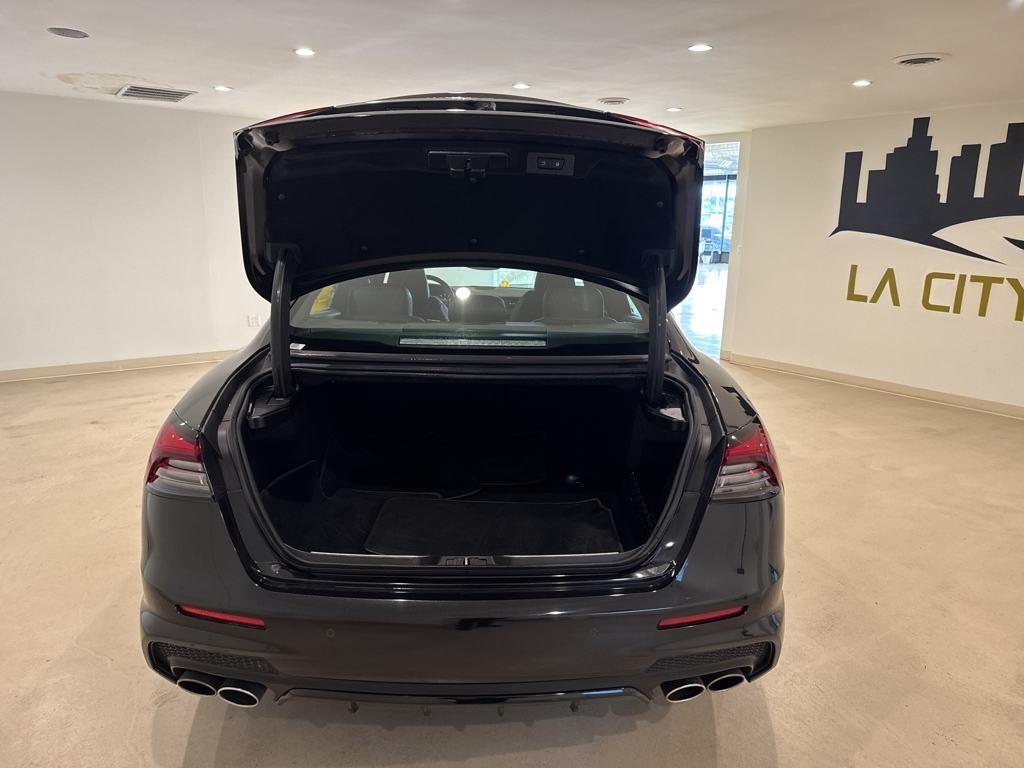 Thumbnail image of 2022 Maserati Quattroporte at LA City Cars