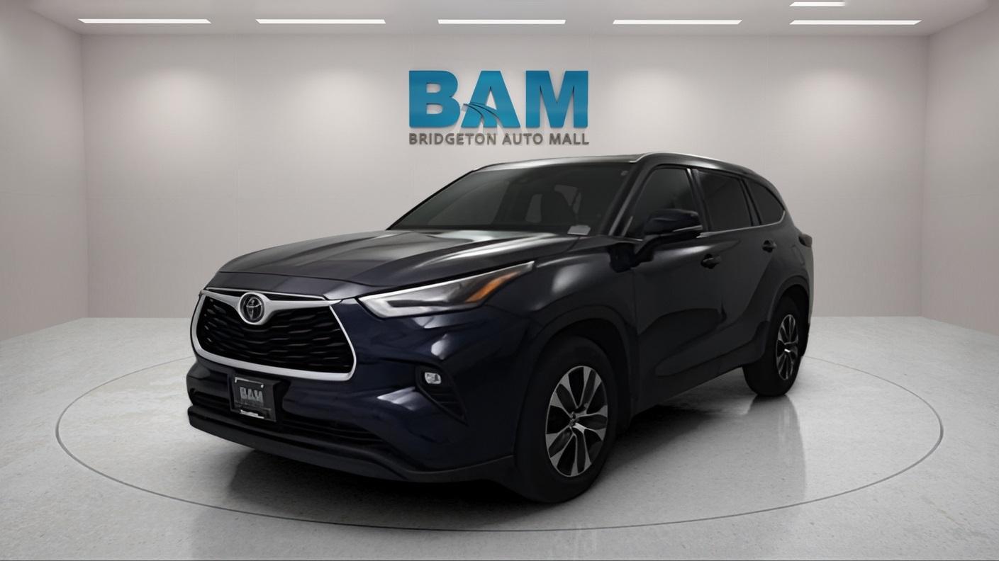 Thumbnail image of 2021 Toyota Highlander at Bridgeton Auto Mall