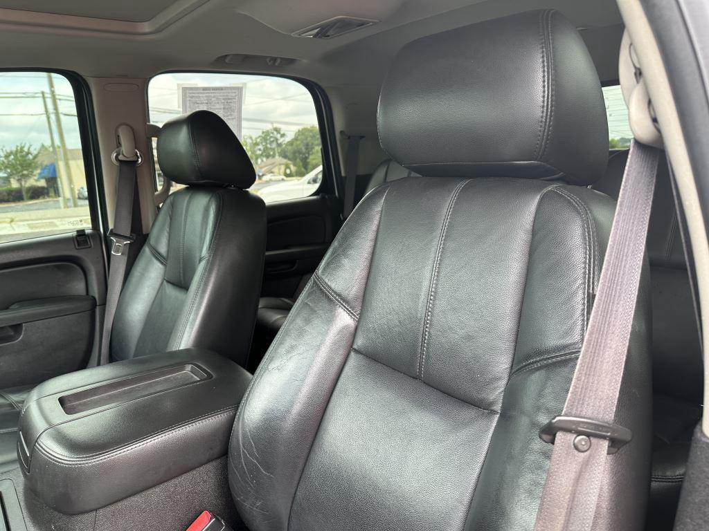 Thumbnail image of 2012 GMC Yukon at VALUE RIDE