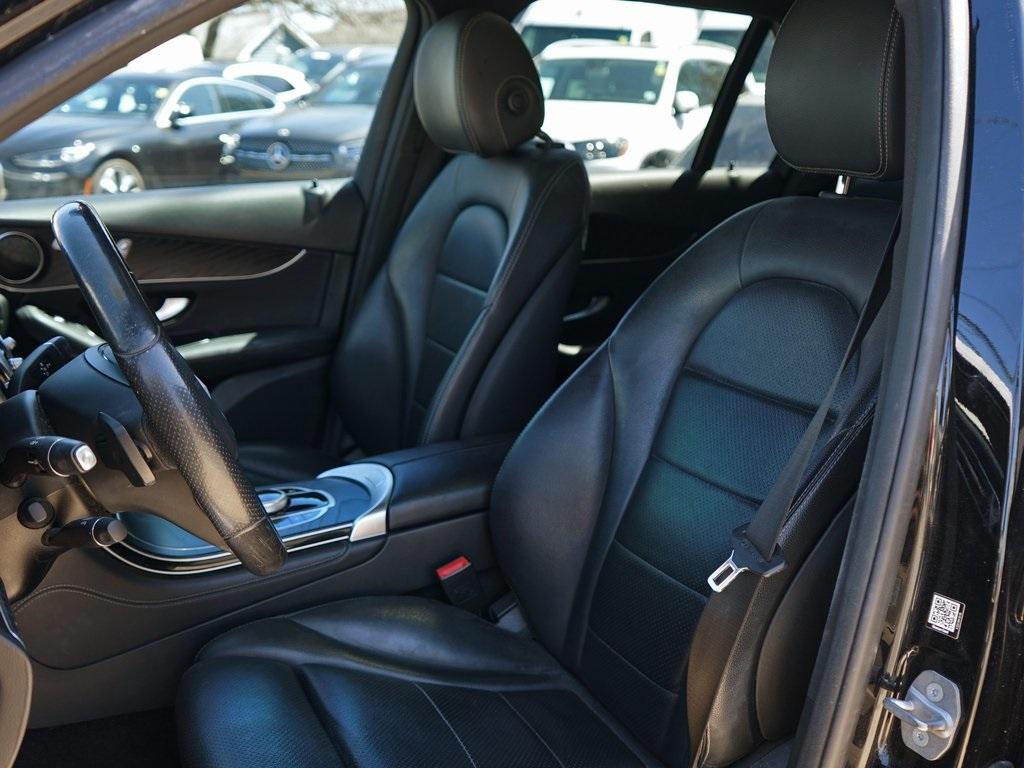 Thumbnail image of 2018 Mercedes-Benz GLC at Auto Expo Store